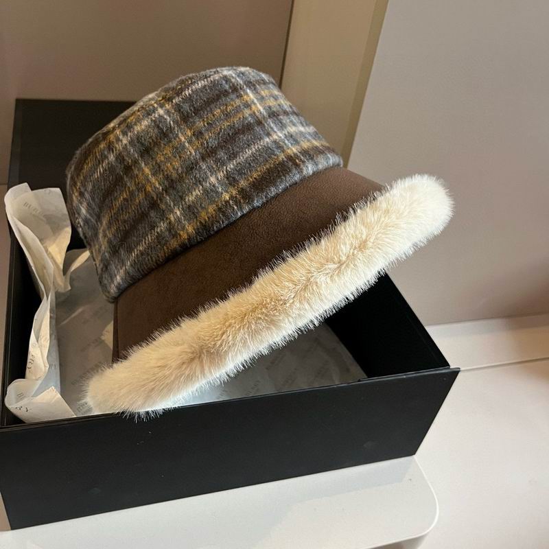 Burberry hat (17)